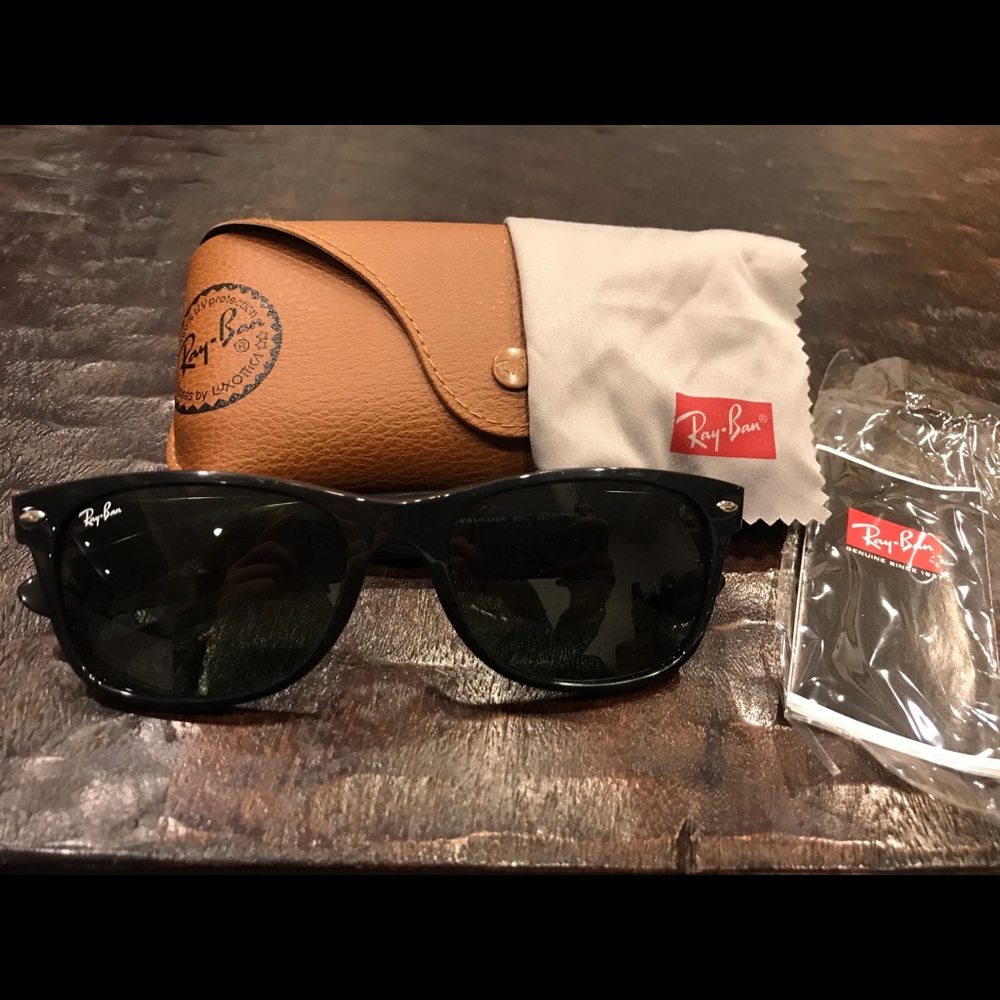 Ray Ban Sun Glasses